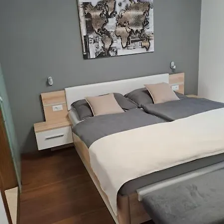 Lea U Jadreskima, Kuca Sa Bazenom Villa *