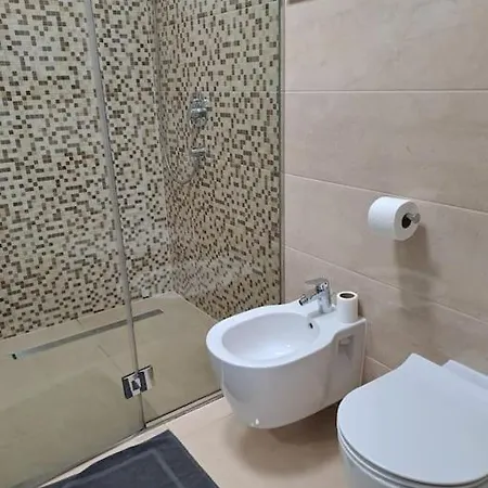 Lea U Jadreskima, Kuca Sa Bazenom Villa